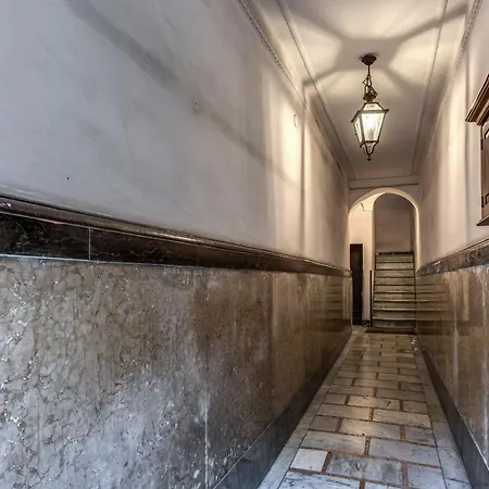 Via Del Cancello *